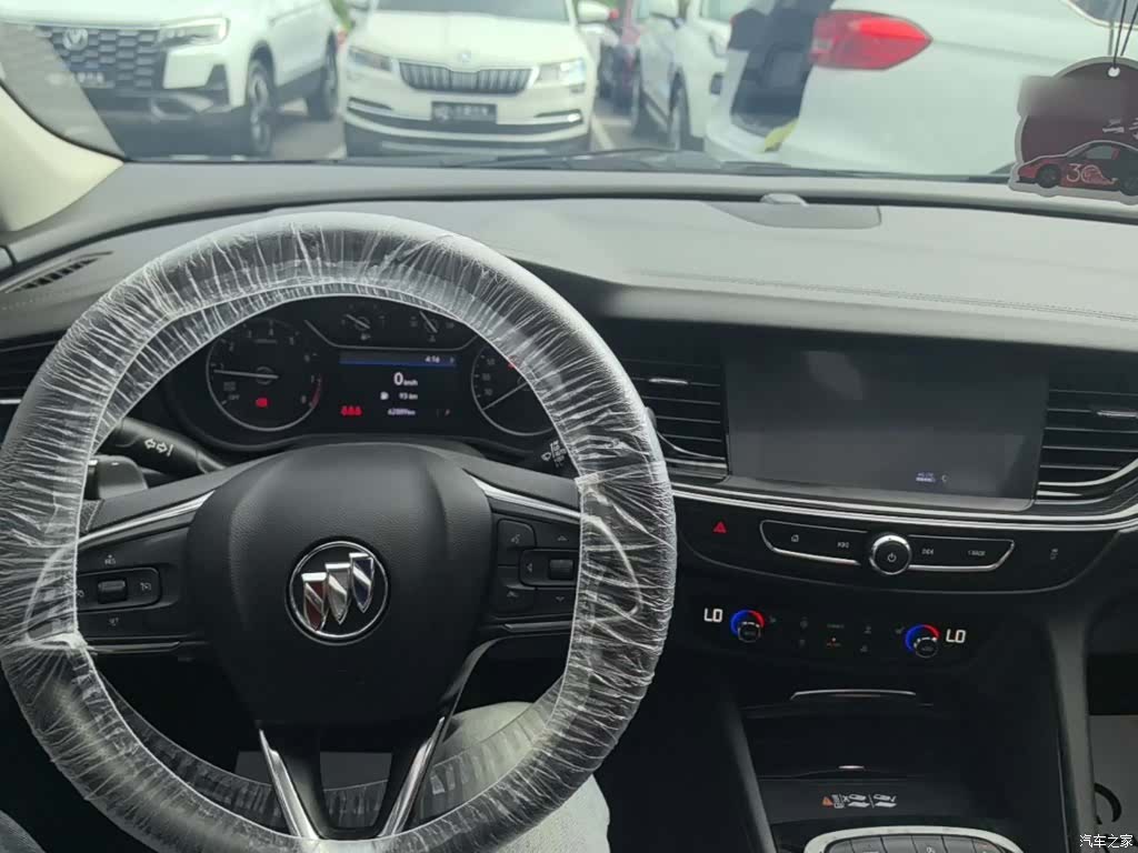 Buick Regal, 2022 10