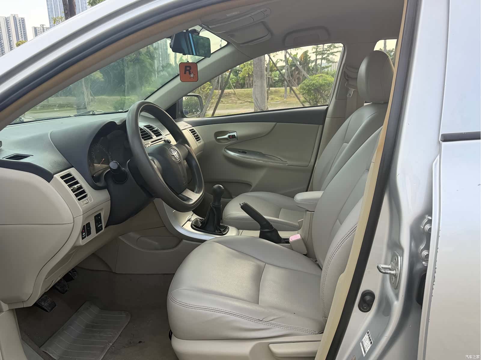 Toyota Corolla, 2012 10