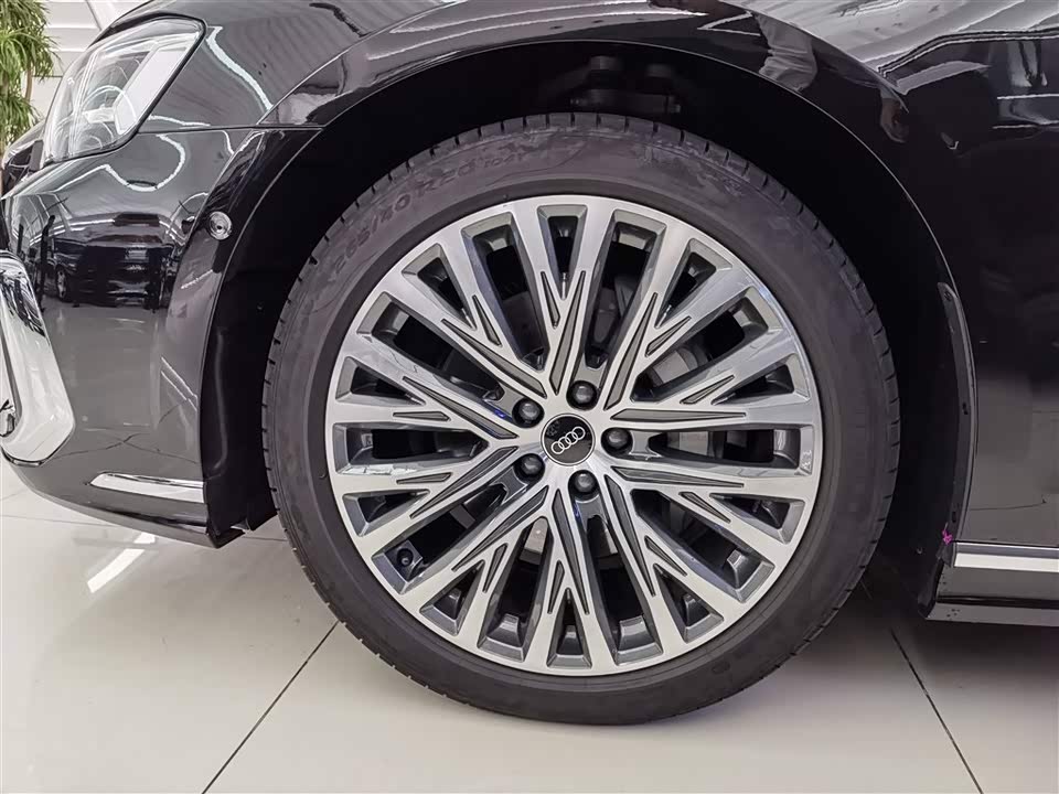 Audi A8 Audi A8