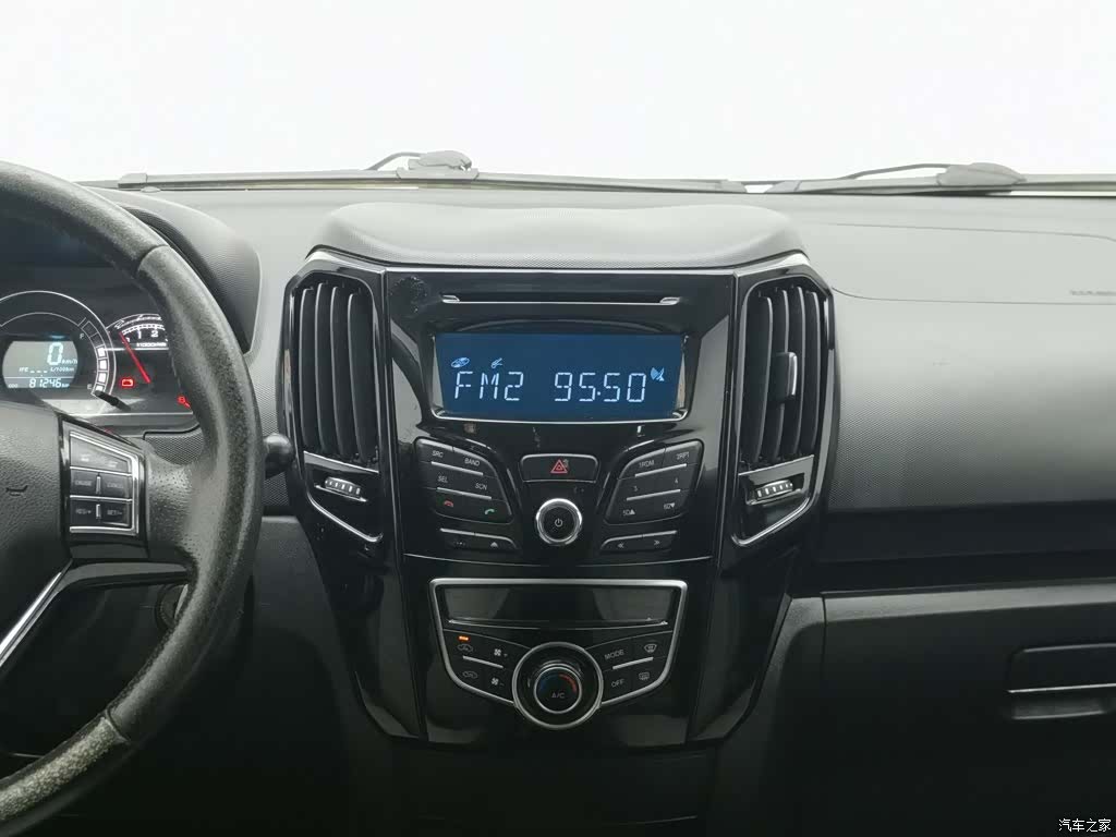 Great Wall M4, 2014 12