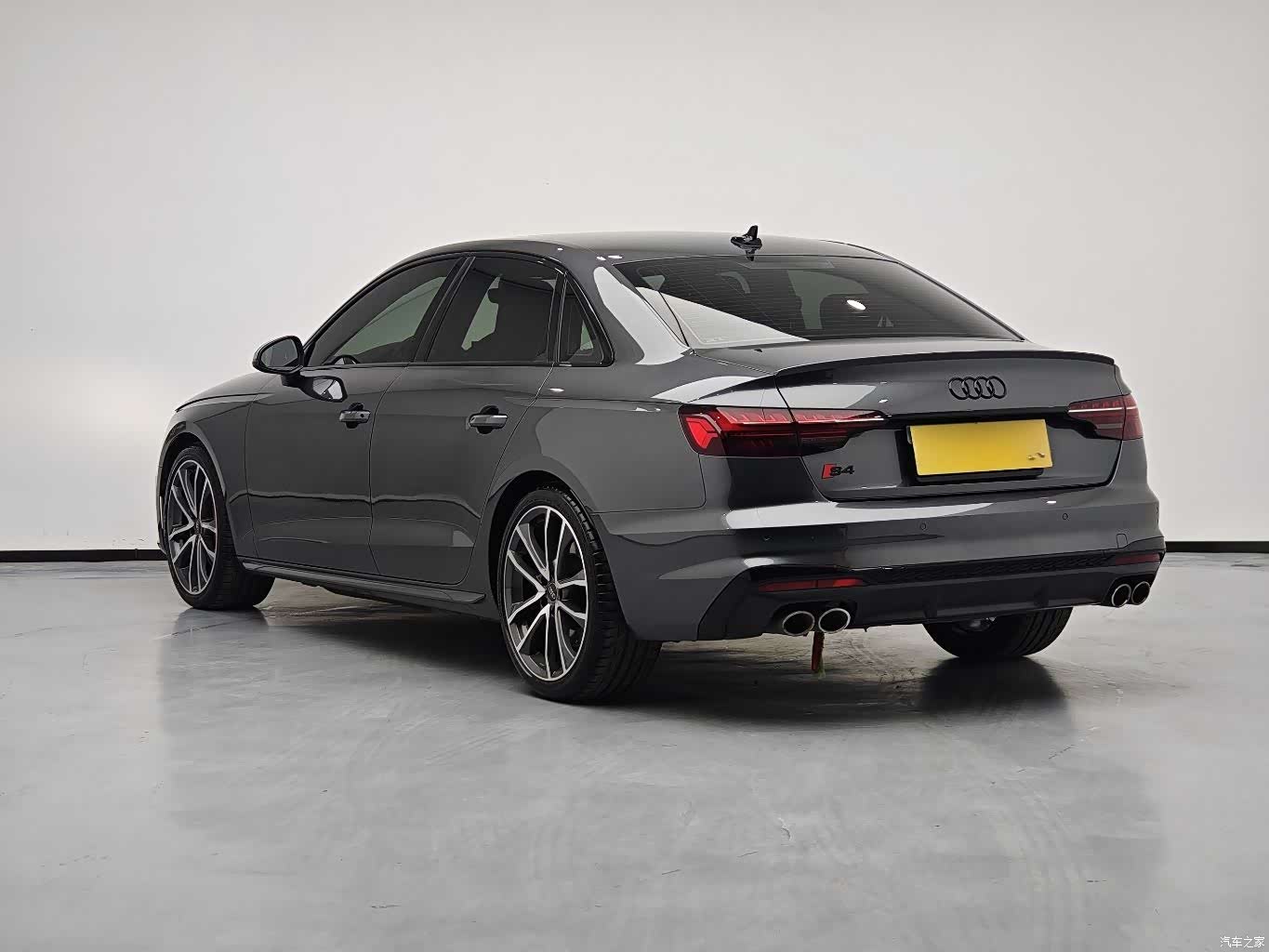 Audi S4, 2025 4
