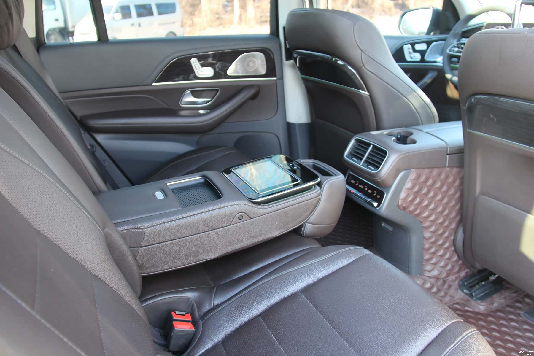 Mercedes-Benz GLS, 2020 18