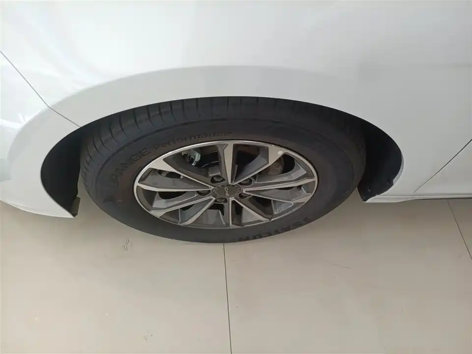 BYD Destroyer 05 BYD Destroyer 05