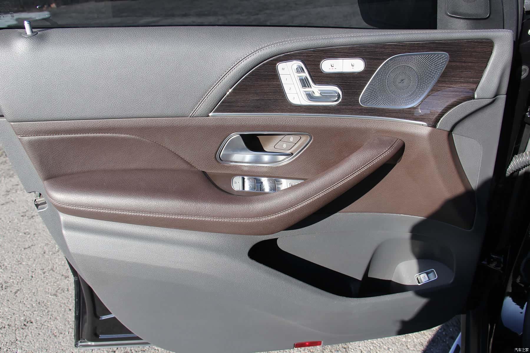 Mercedes-Benz GLS, 2020 10