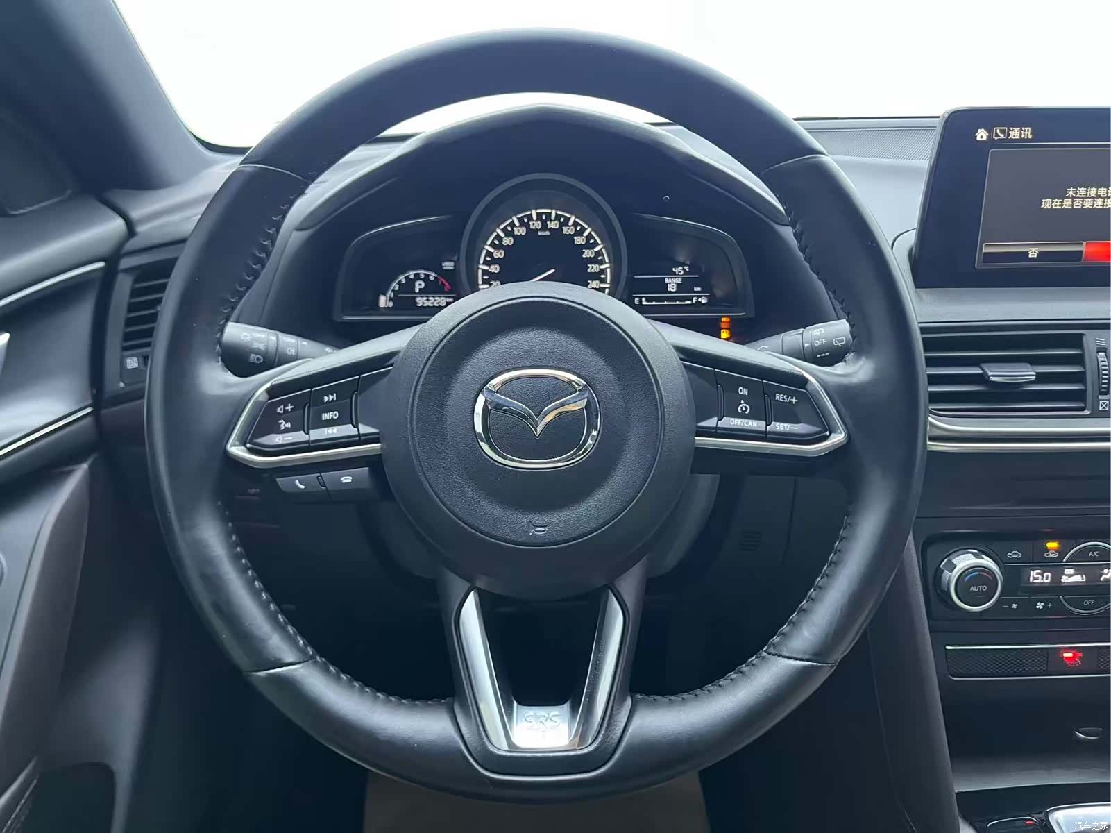 Mazda CX-4, 2020 11