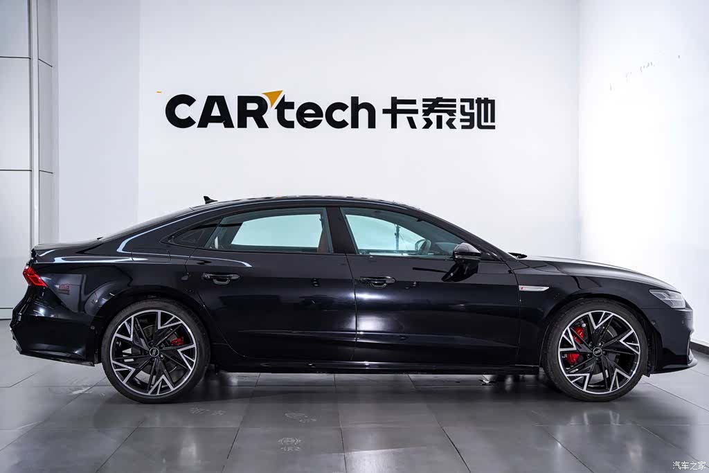 Audi A7L, 2025 3