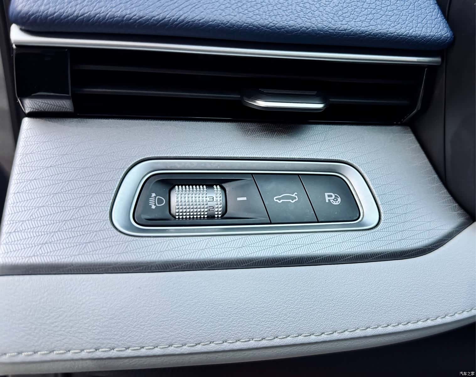Geely Preface, 2021 13