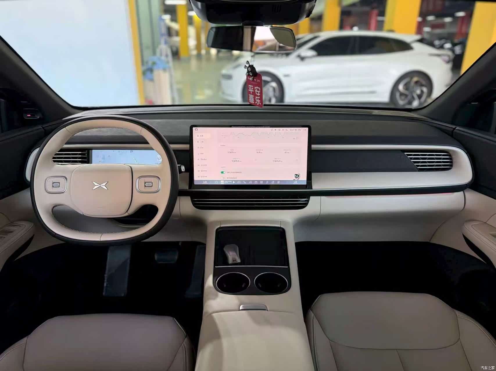 Xpeng G6, 2025 10