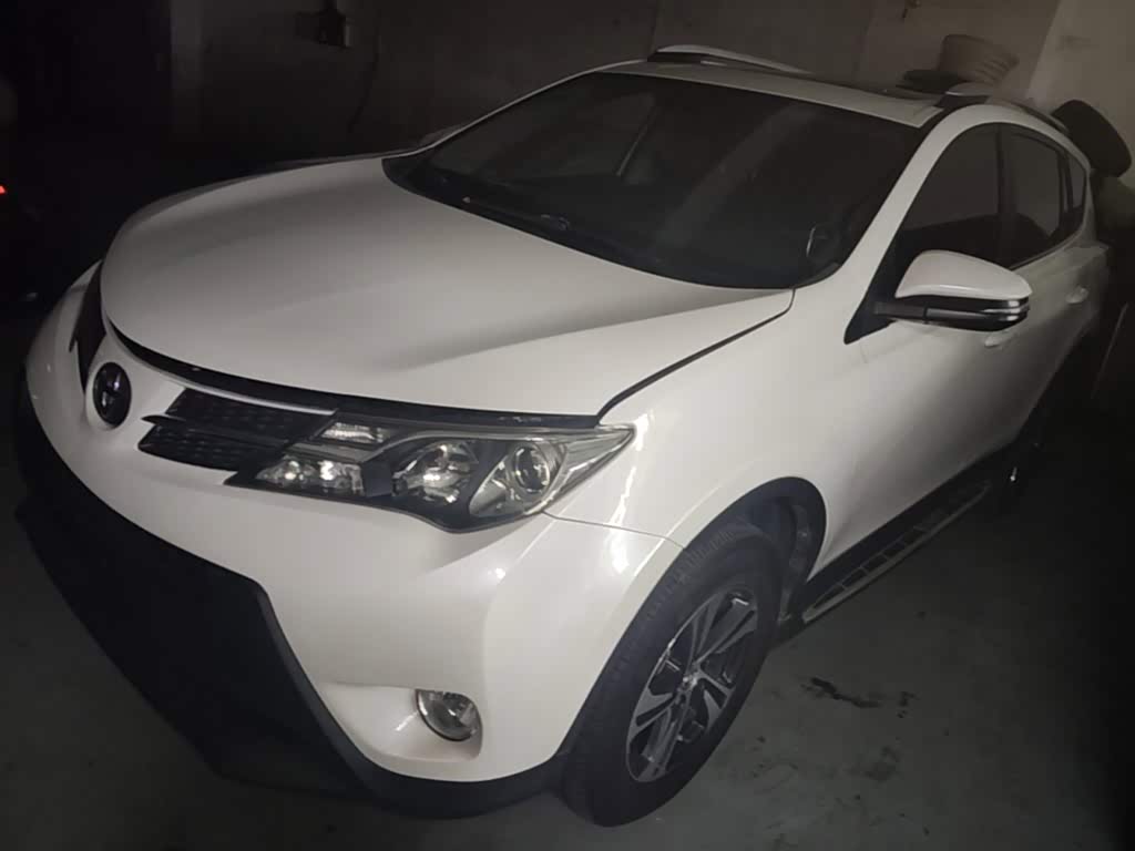 Toyota RAV4 — фотографии объявления, Основное фото