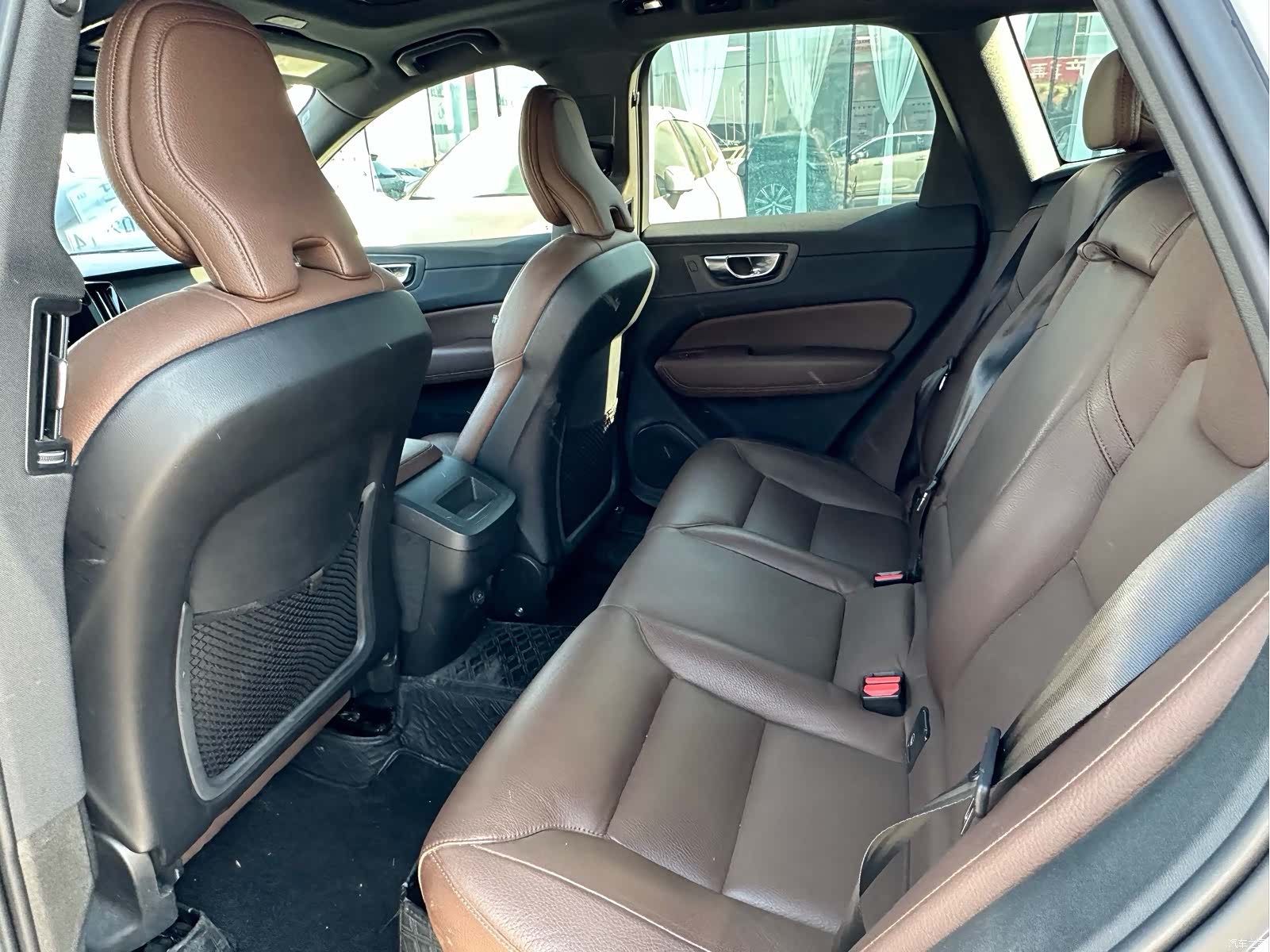 Volvo XC60, 2022 13