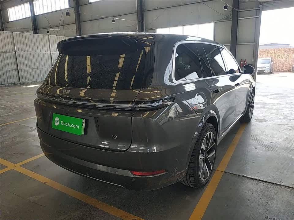Li Auto Ideal L8