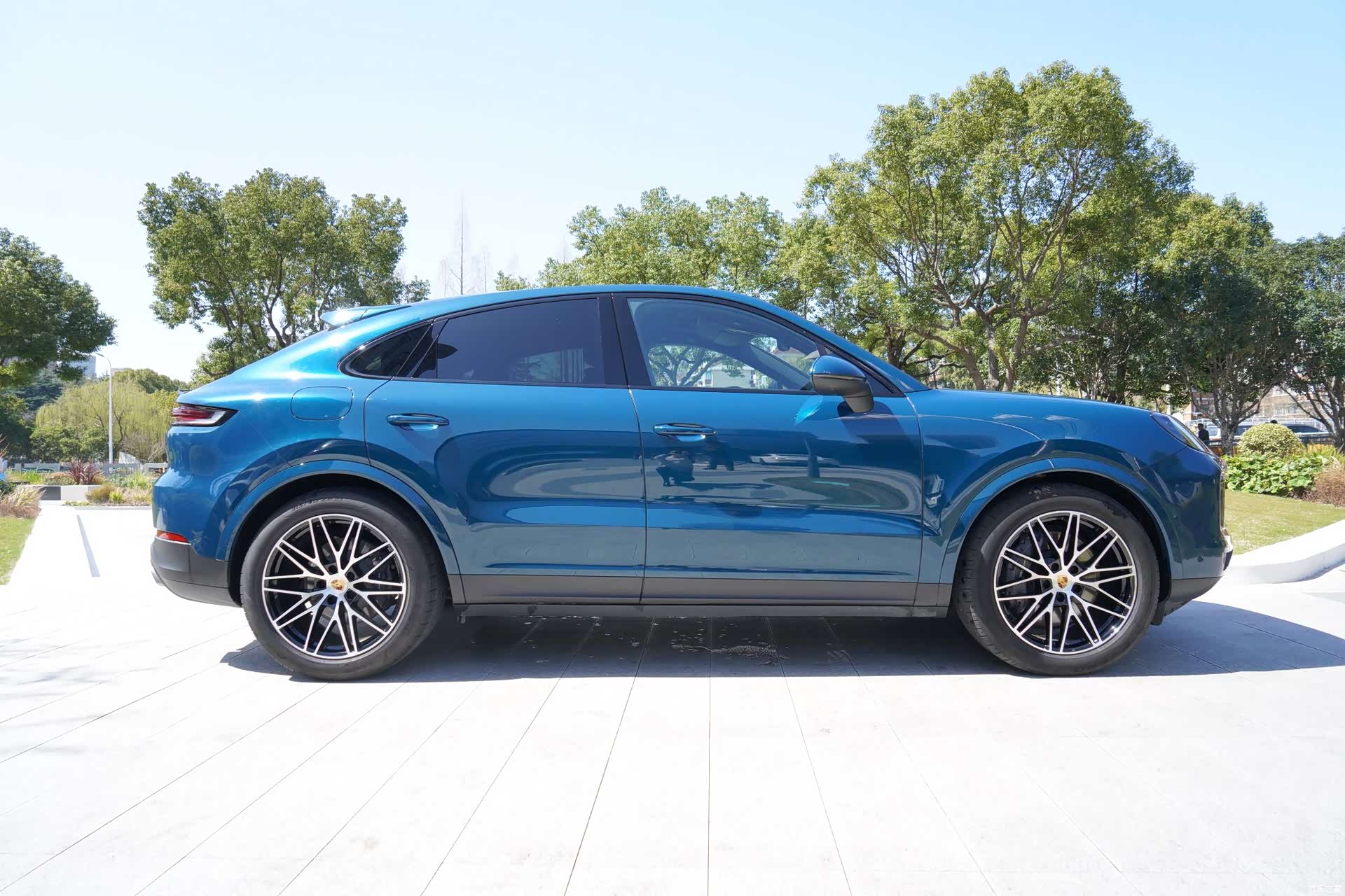 Porsche Cayenne, 2025 13
