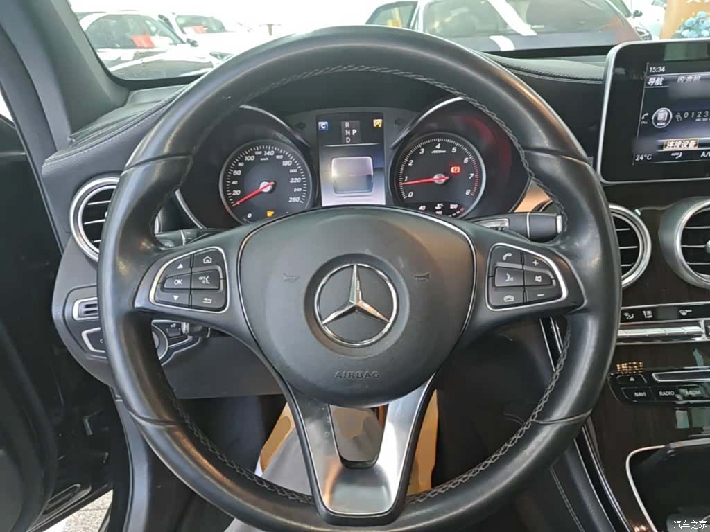 Mercedes-Benz GLC, 2019 11