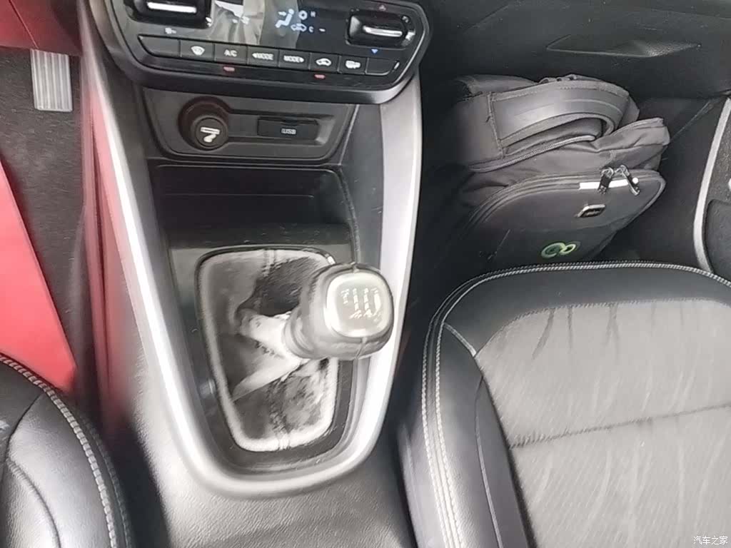 Wuling 510, 2017 14
