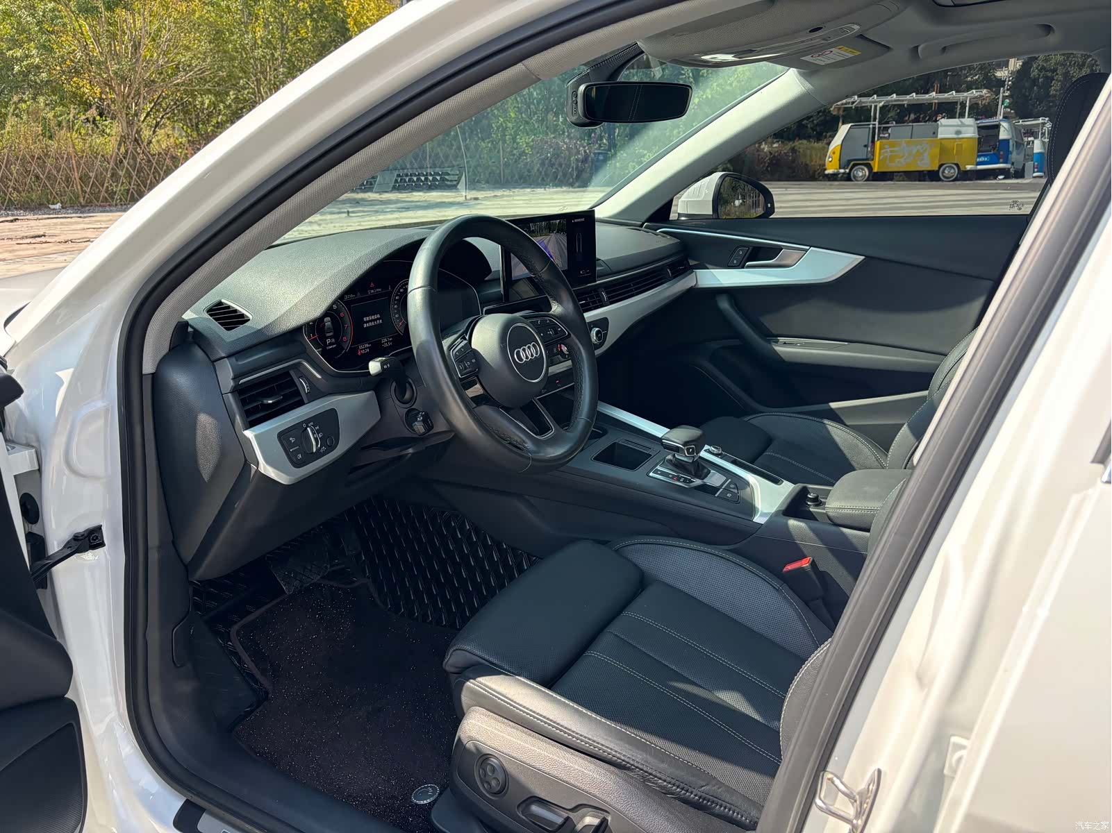 Audi A4L, 2022 4