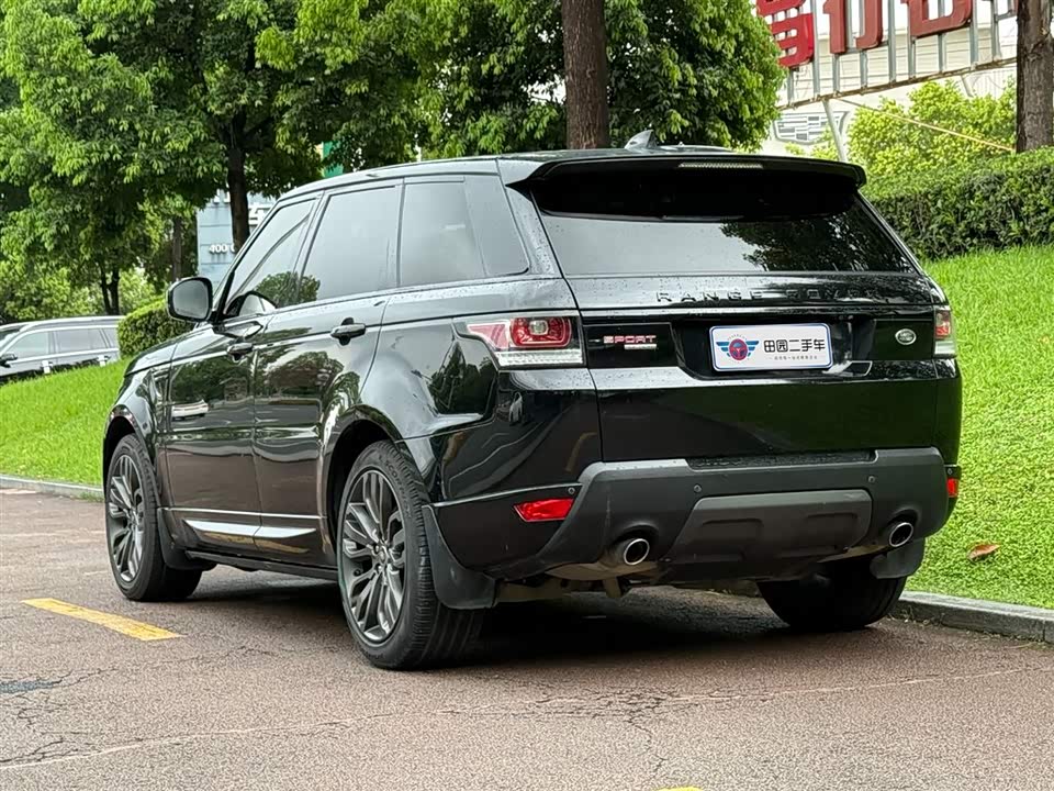 Land Rover Range Rover Sport Land Rover Range Rover Sport