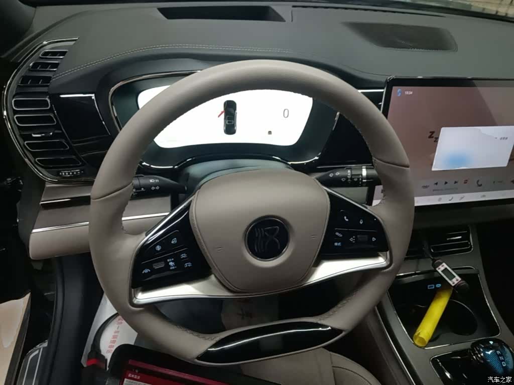 BYD Han, 2024 11