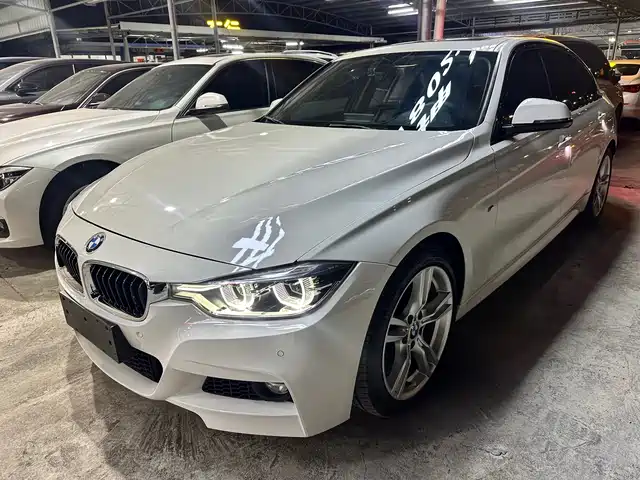 BMW 3 Series 2019 — купить из Китая под заказ
