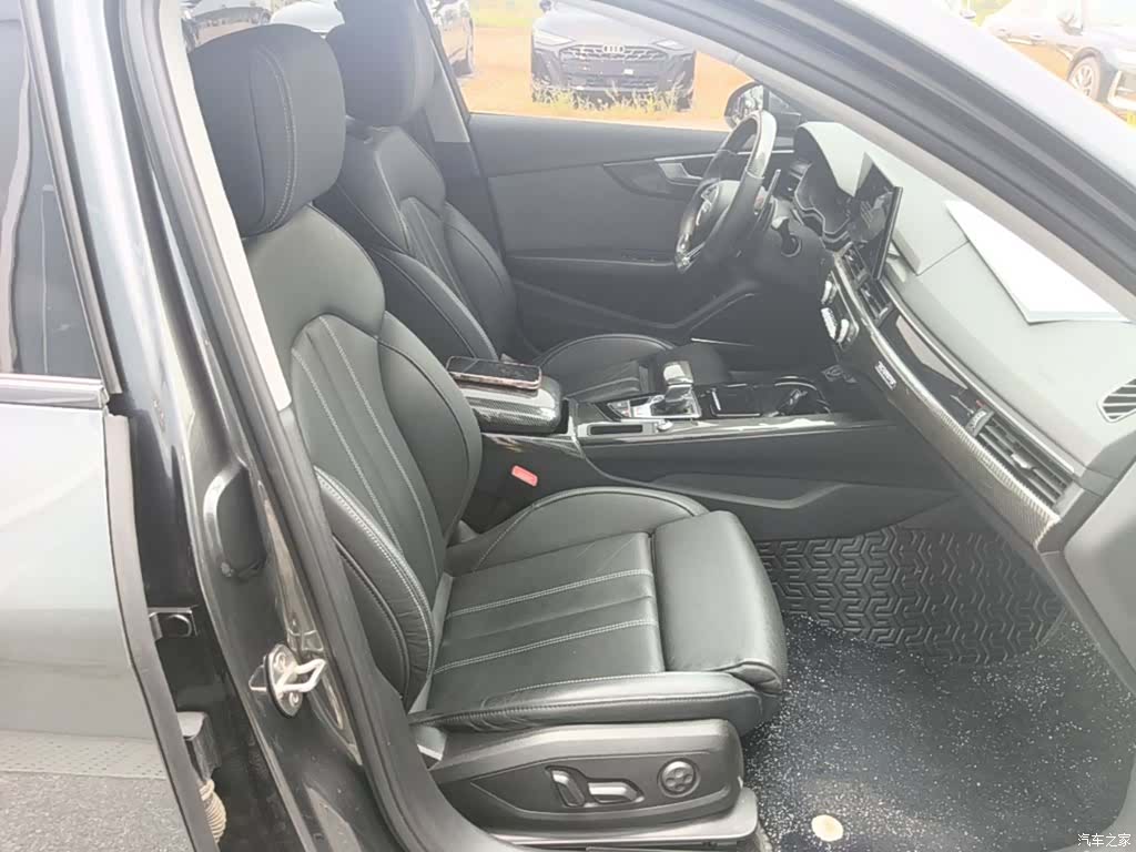 Audi A4L, 2021 25