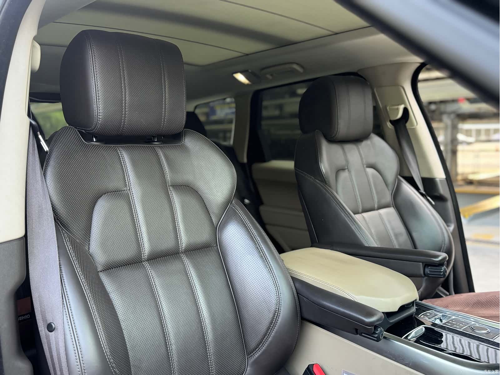 Land Rover Range Rover, 2015 10