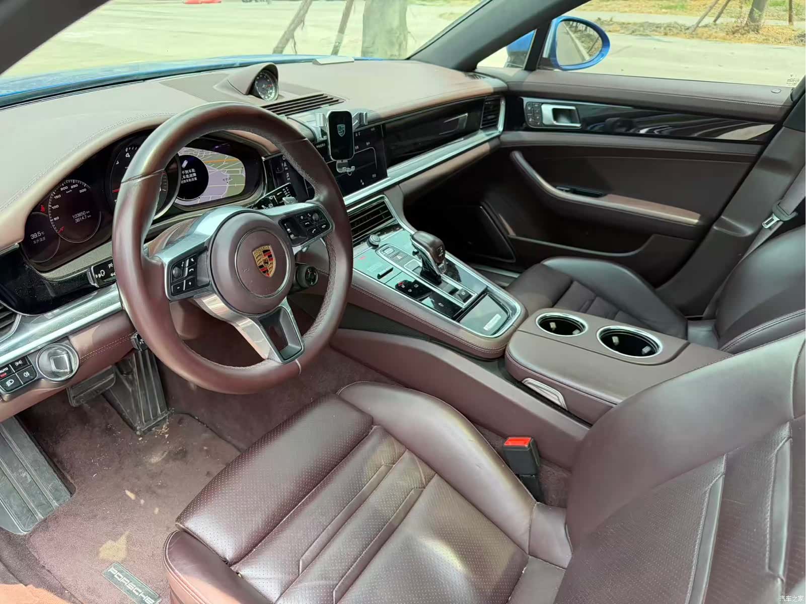 Porsche Panamera, 2017 3