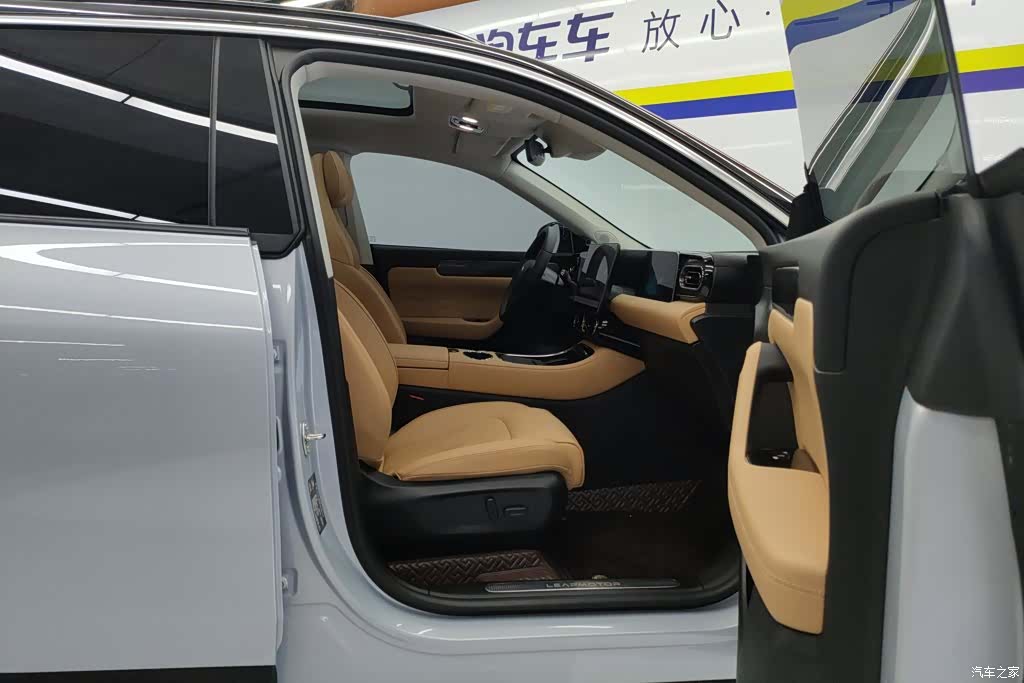 Leapmotor C11, 2025 8