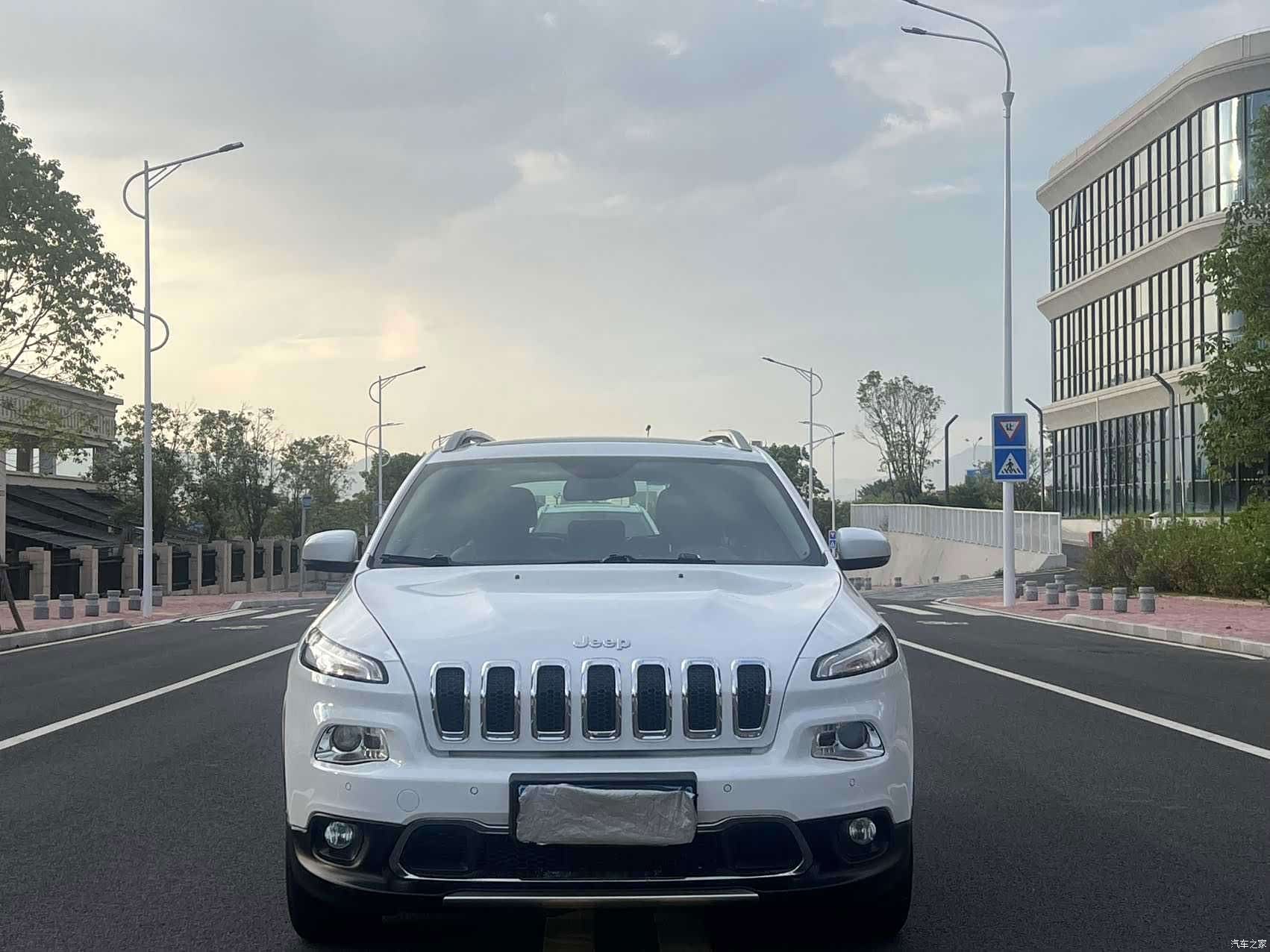 Jeep Cherokee, 2016 2
