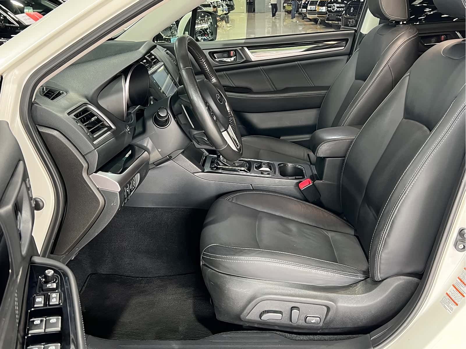 Subaru Outback, 2017 12