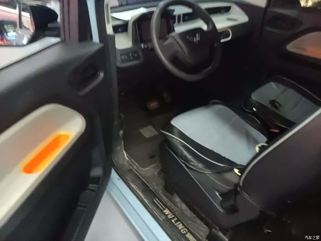Wuling MINIEV, 2021 16
