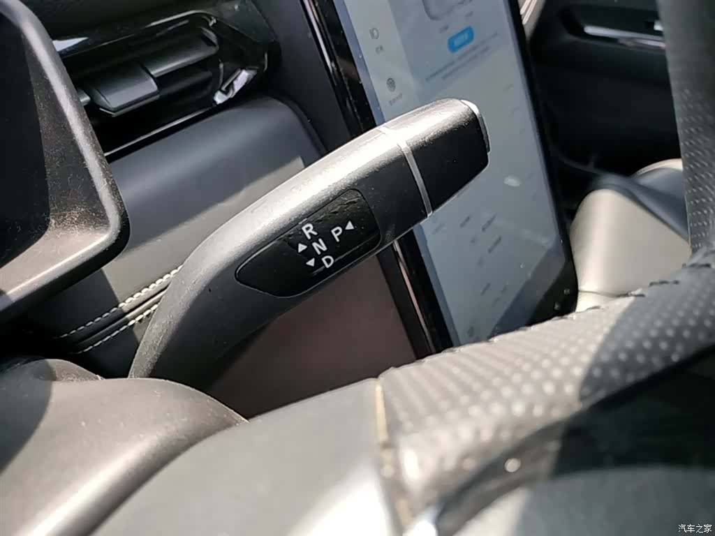 Xpeng G3i, 2022 14