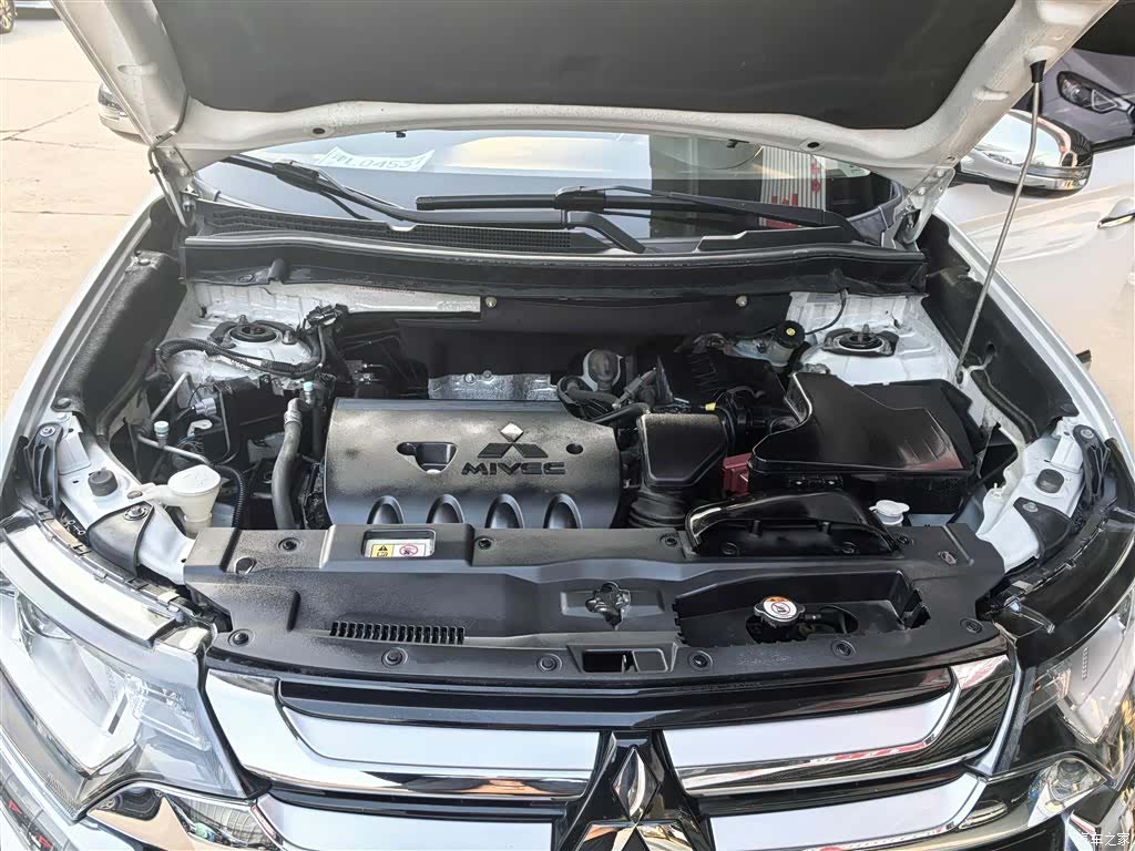 Mitsubishi Outlander, 2017 21