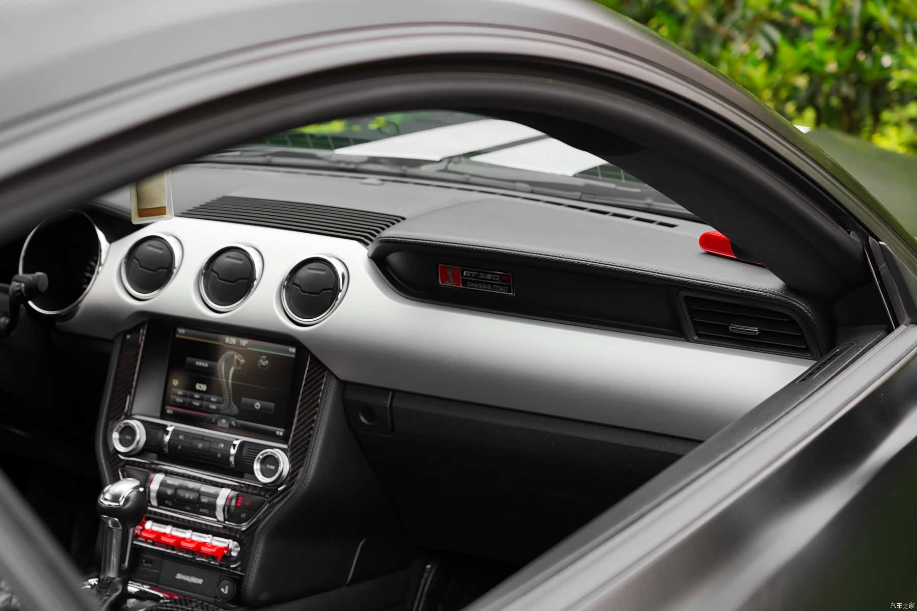 Ford Mustang, 2016 6