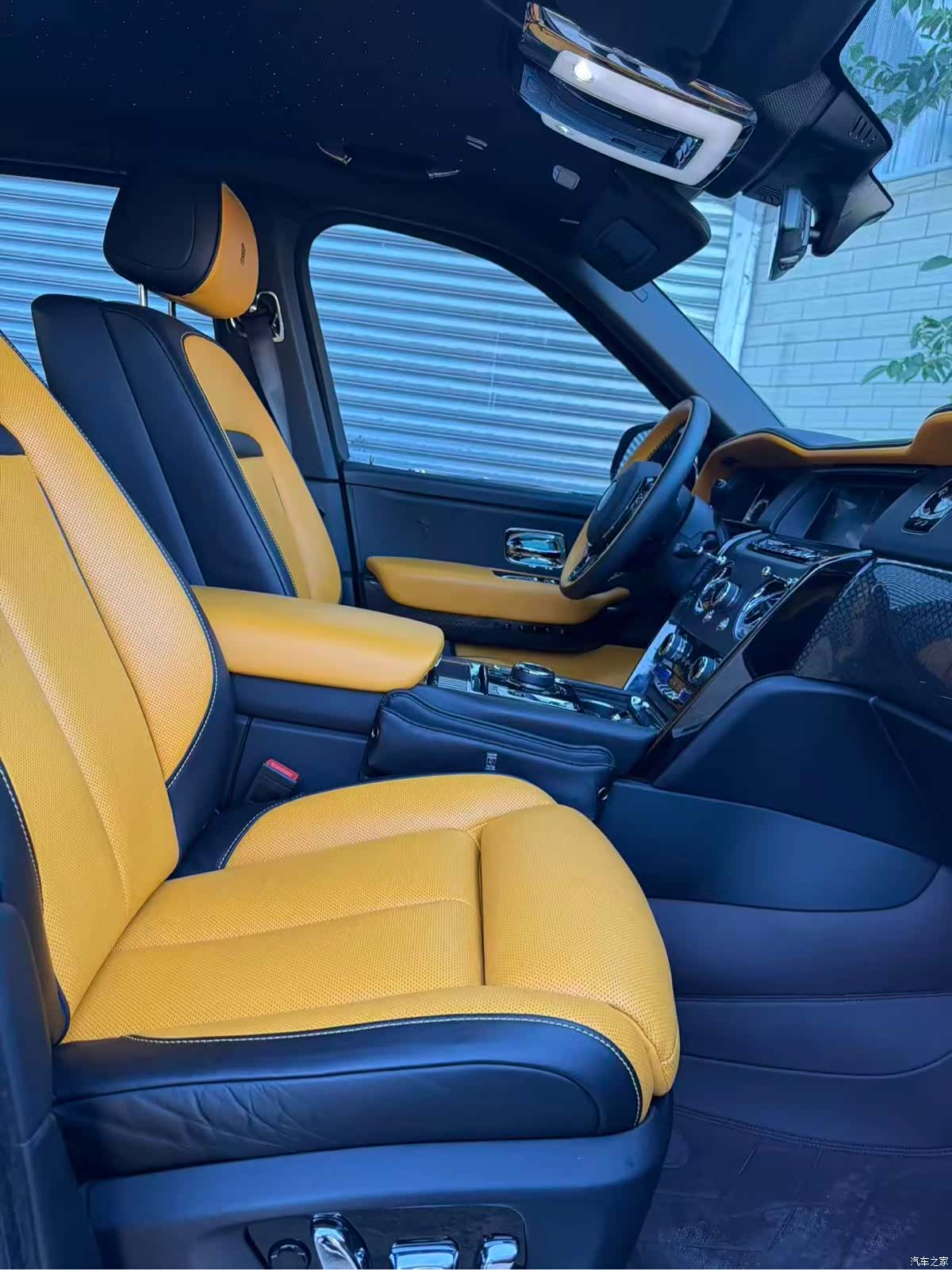 Rolls-Royce Cullinan, 2020 4
