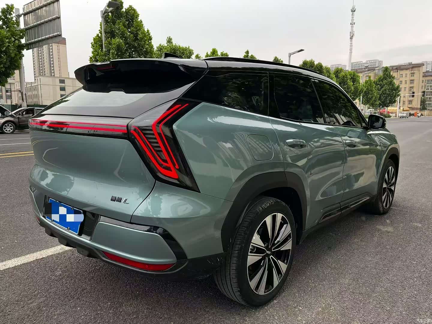 Geely Boyue, 2025 9
