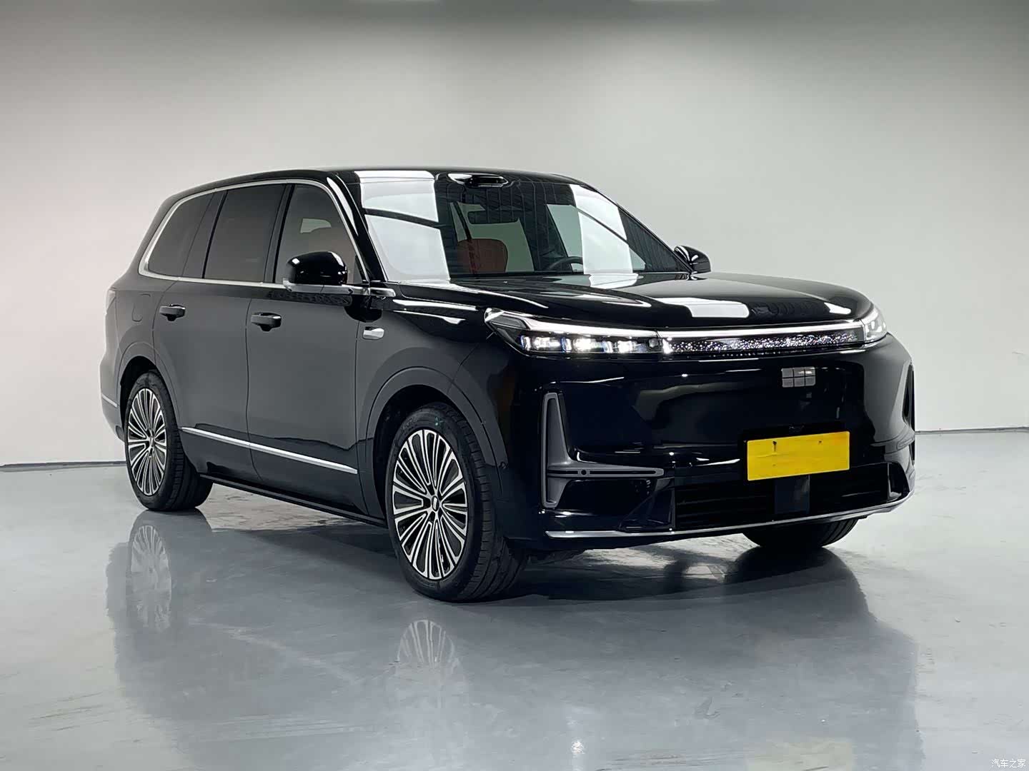 Geely M9, 2025 3