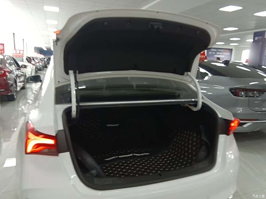 Buick Verano, 2023 19