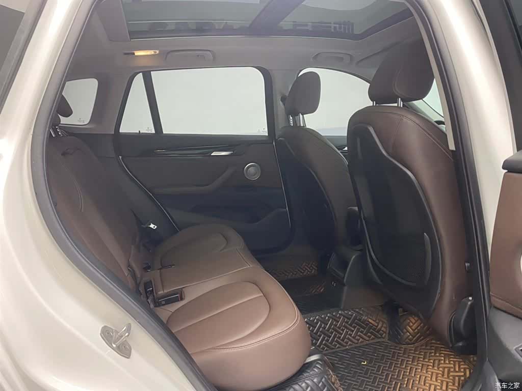 BMW X1, 2021 24