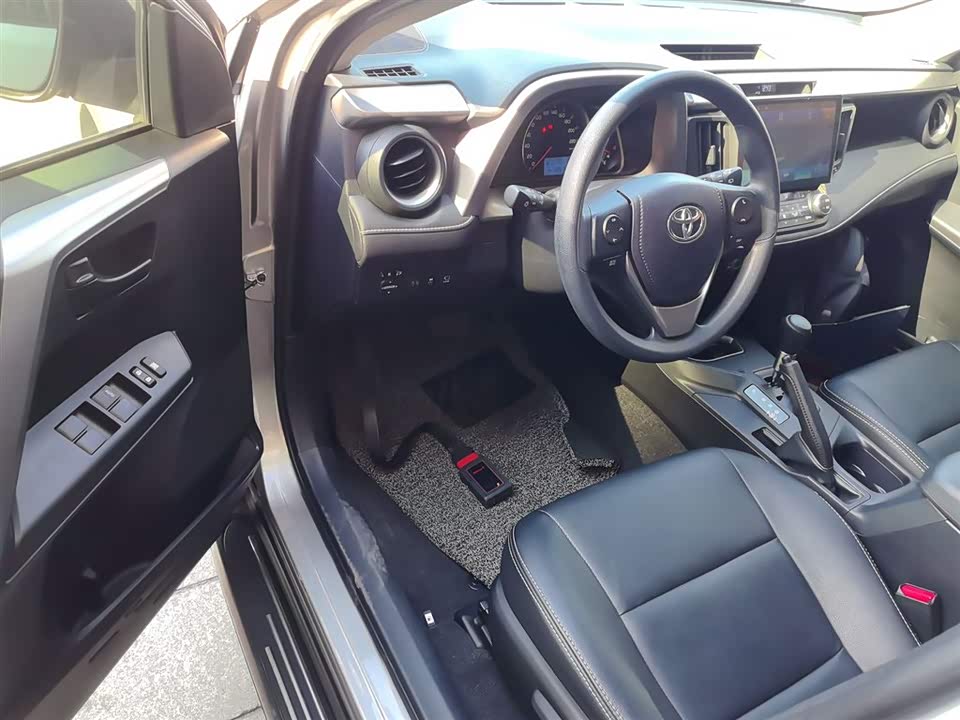 Toyota RAV4 Rongfang