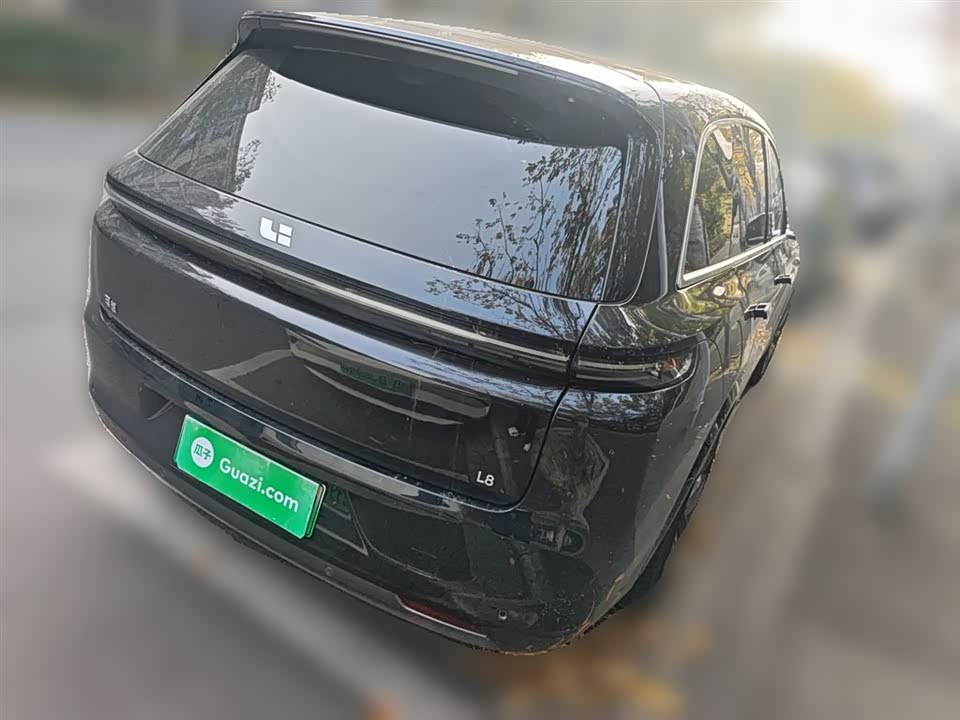 Li Auto Ideal L8
