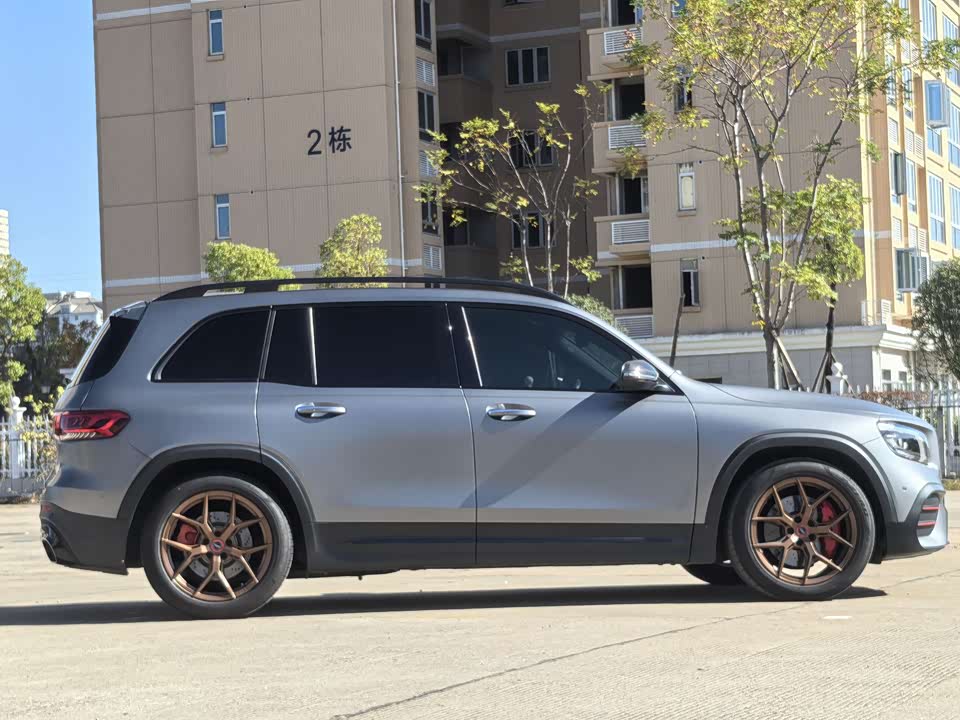 Mercedes-Benz GLB AMG