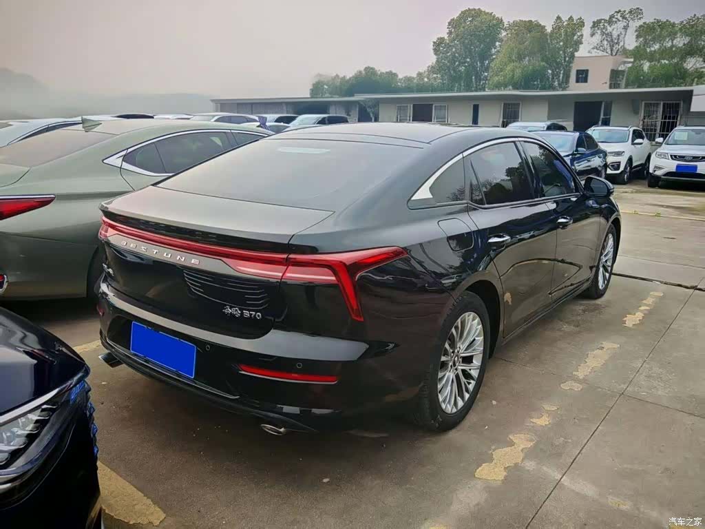 Bestune B70, 2021 6