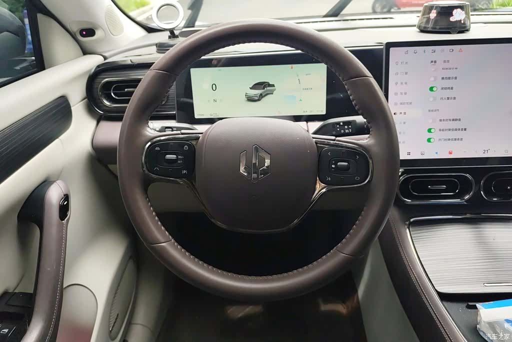 Leapmotor C11, 2024 15