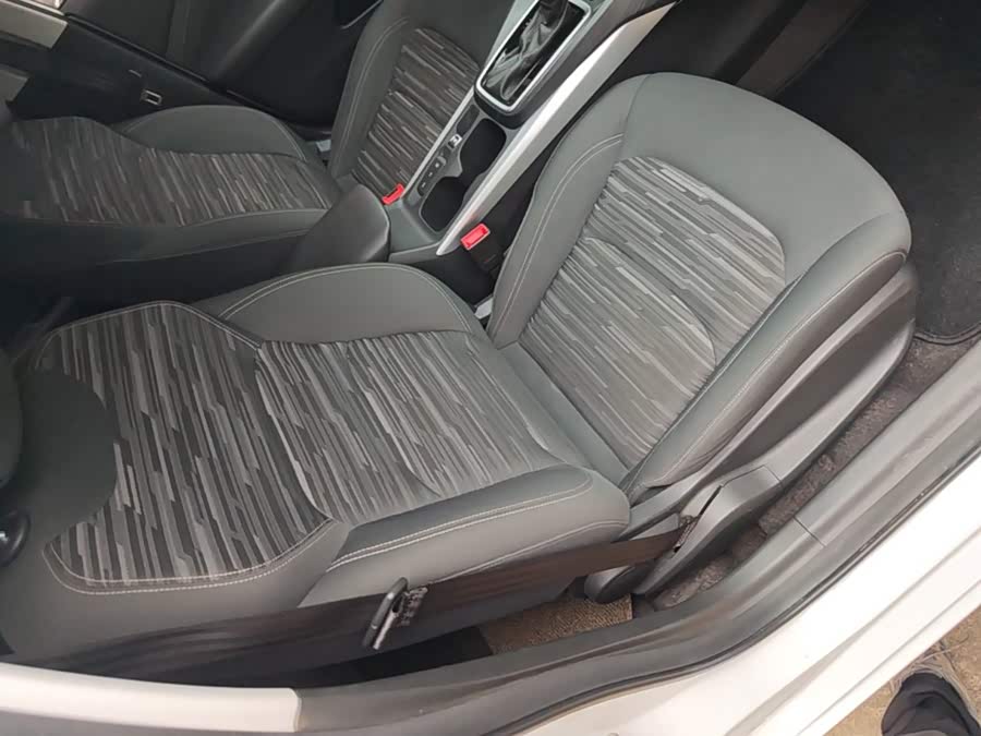 Chevrolet Corollo 2023, фото 25