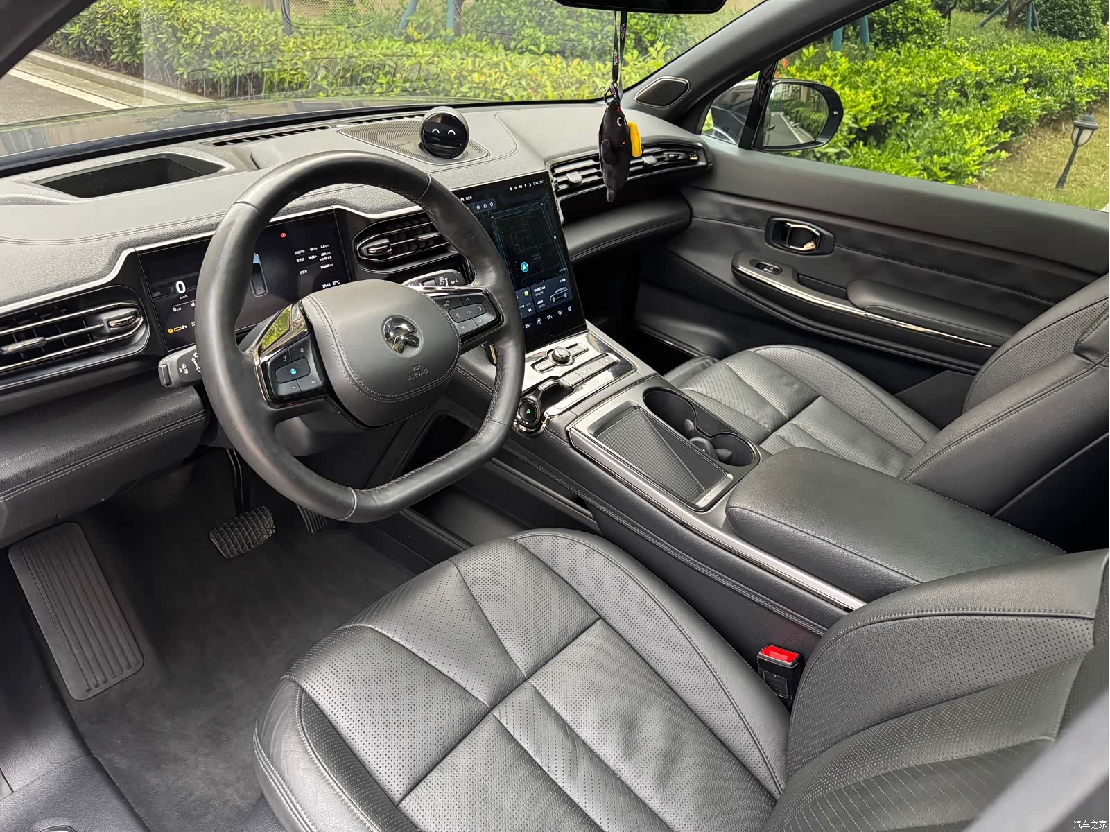 NIO ES8, 2021 все фото