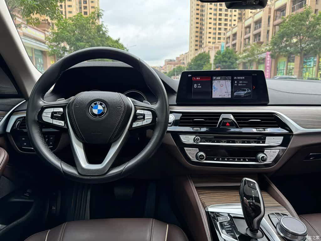 BMW 5 Series, 2018 17