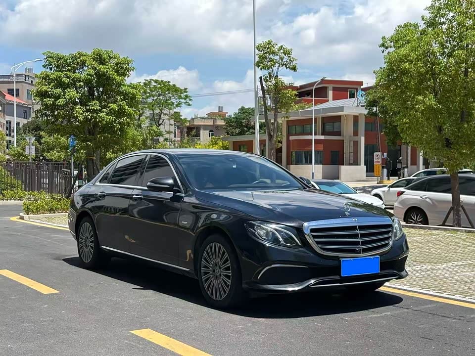 Mercedes-Benz E-class Mercedes-Benz E-class