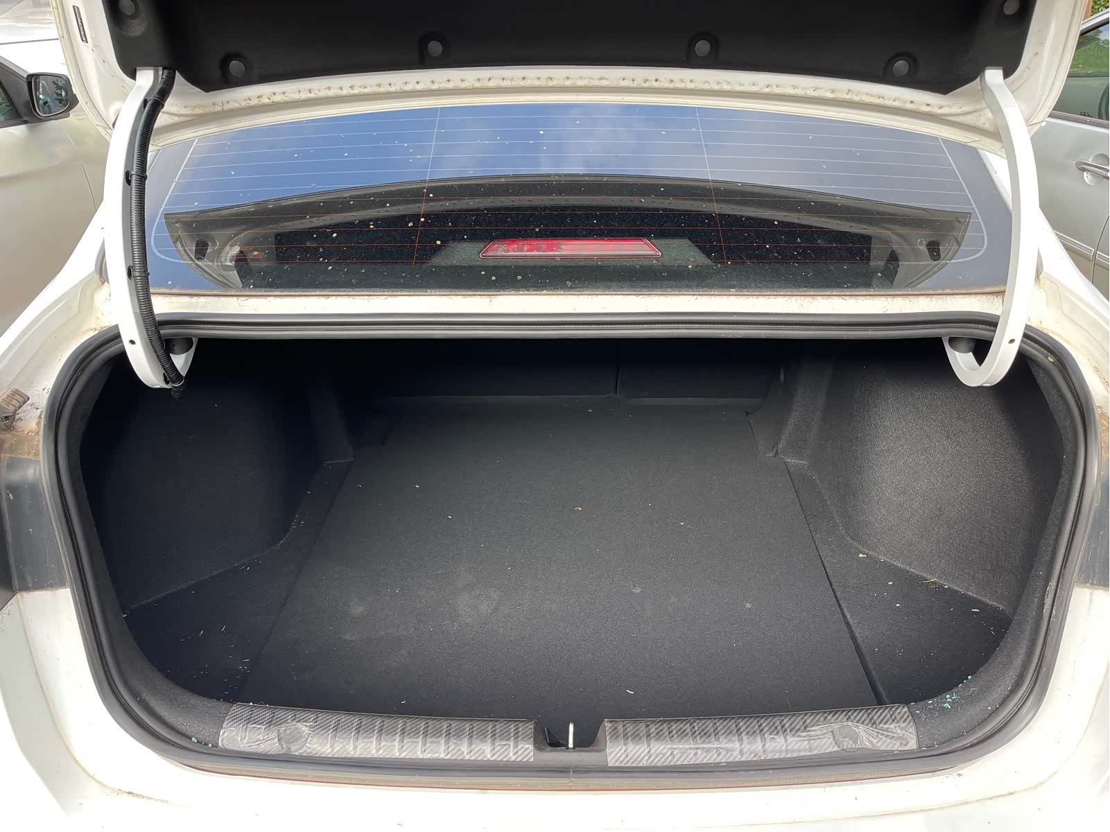 Geely Emgrand, 2023 11