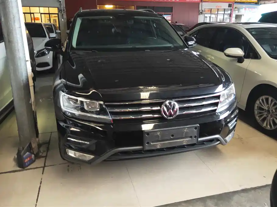 Volkswagen Tiguan L