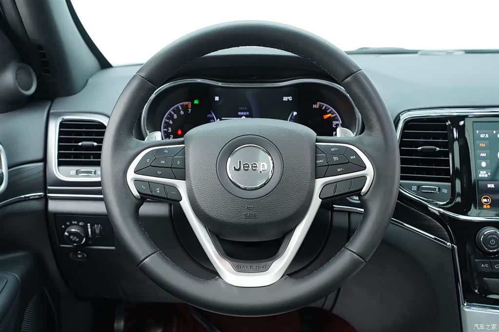 Jeep Grand Cherokee, 2022 14