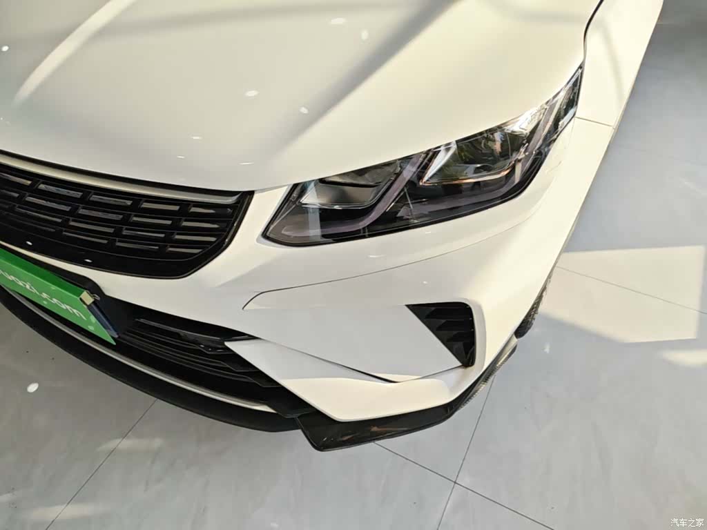 Geely Coolray, 2024 24